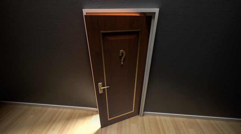 Picture of an open door