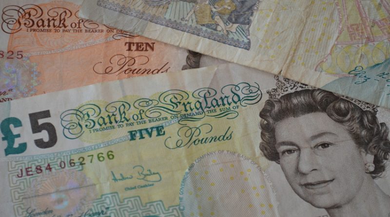 Photo of British banknotes